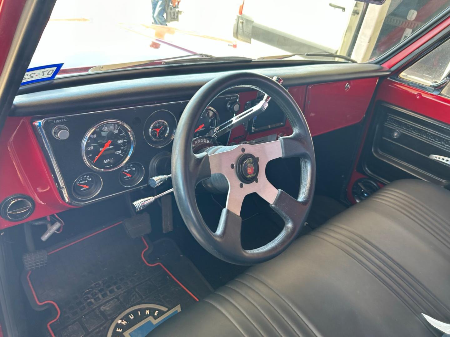 1972 Red Chevrolet C10 (CCE142A1201) , Automatic transmission, located at 1687 Business 35 S, New Braunfels, TX, 78130, (830) 625-7159, 29.655487, -98.051491 - 580 Horse Power - Photo#7